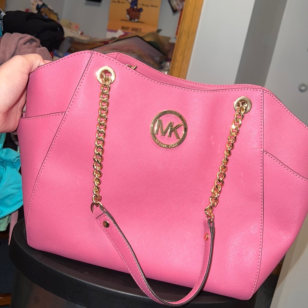 Michael Kors purse